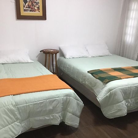 Granados Bed and Breakfast Ασουνσιόν Εξωτερικό φωτογραφία