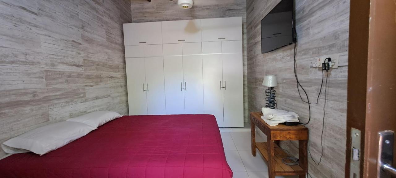 Granados Bed and Breakfast Ασουνσιόν Εξωτερικό φωτογραφία
