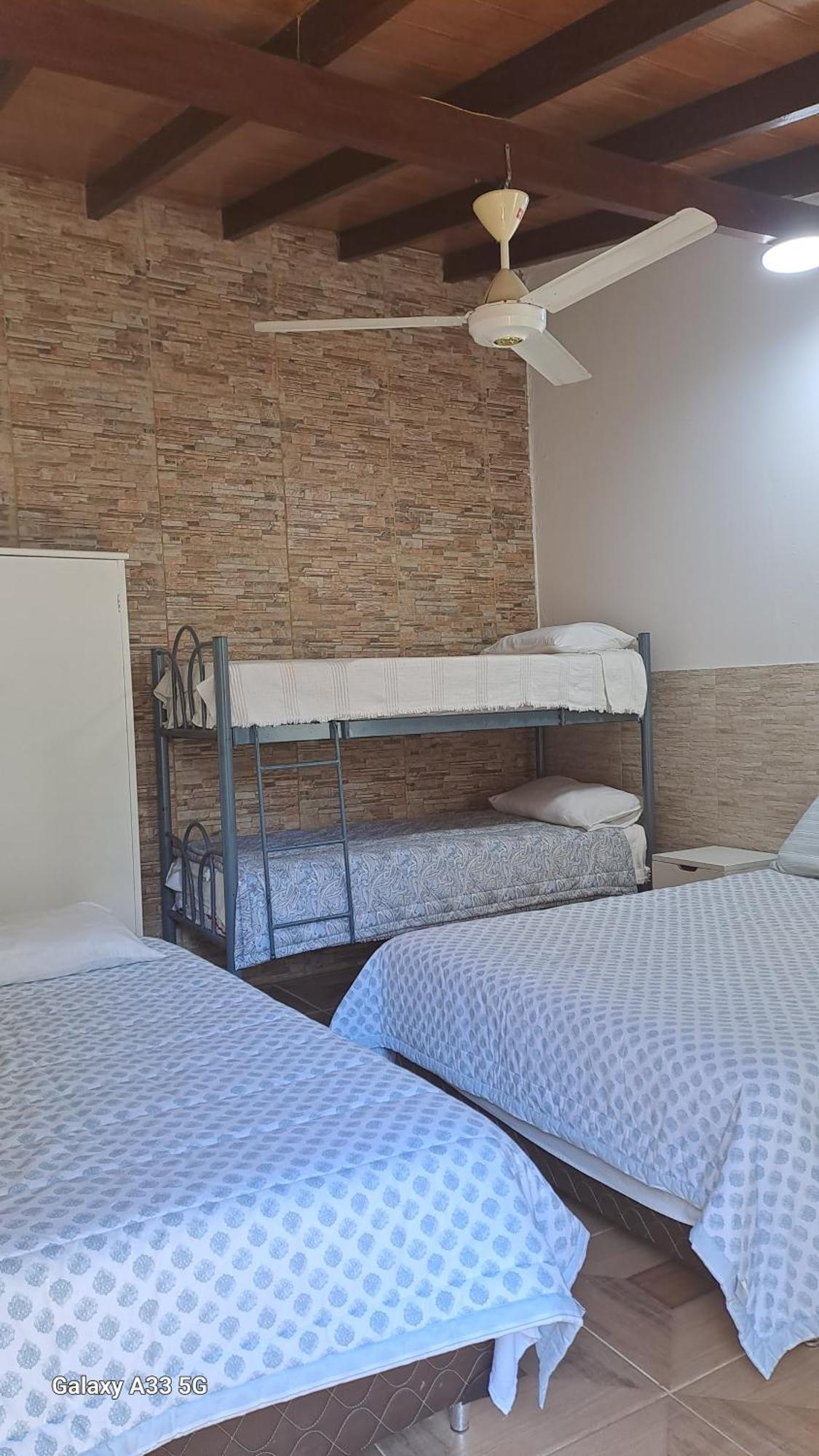 Granados Bed and Breakfast Ασουνσιόν Εξωτερικό φωτογραφία