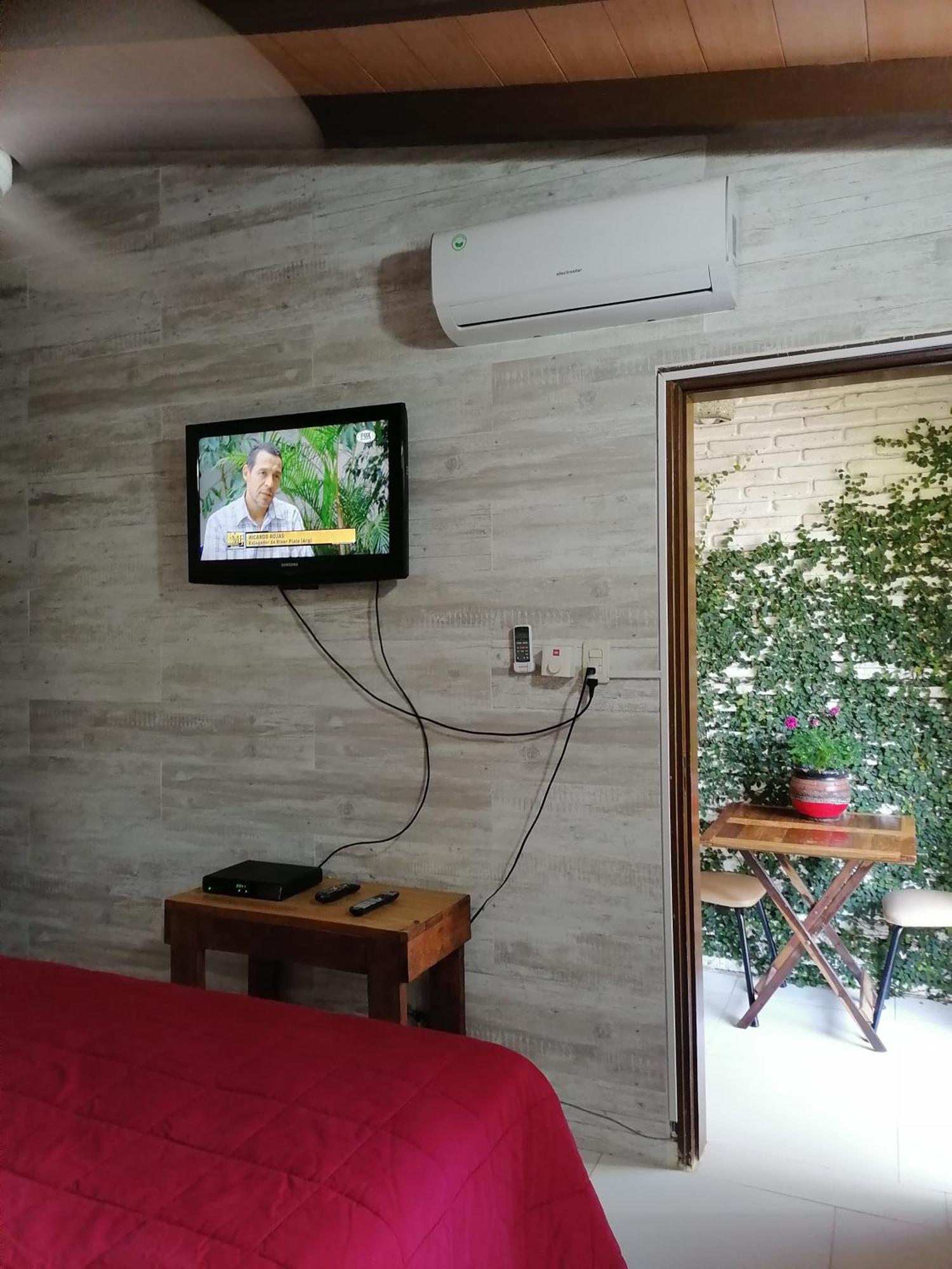 Granados Bed and Breakfast Ασουνσιόν Εξωτερικό φωτογραφία