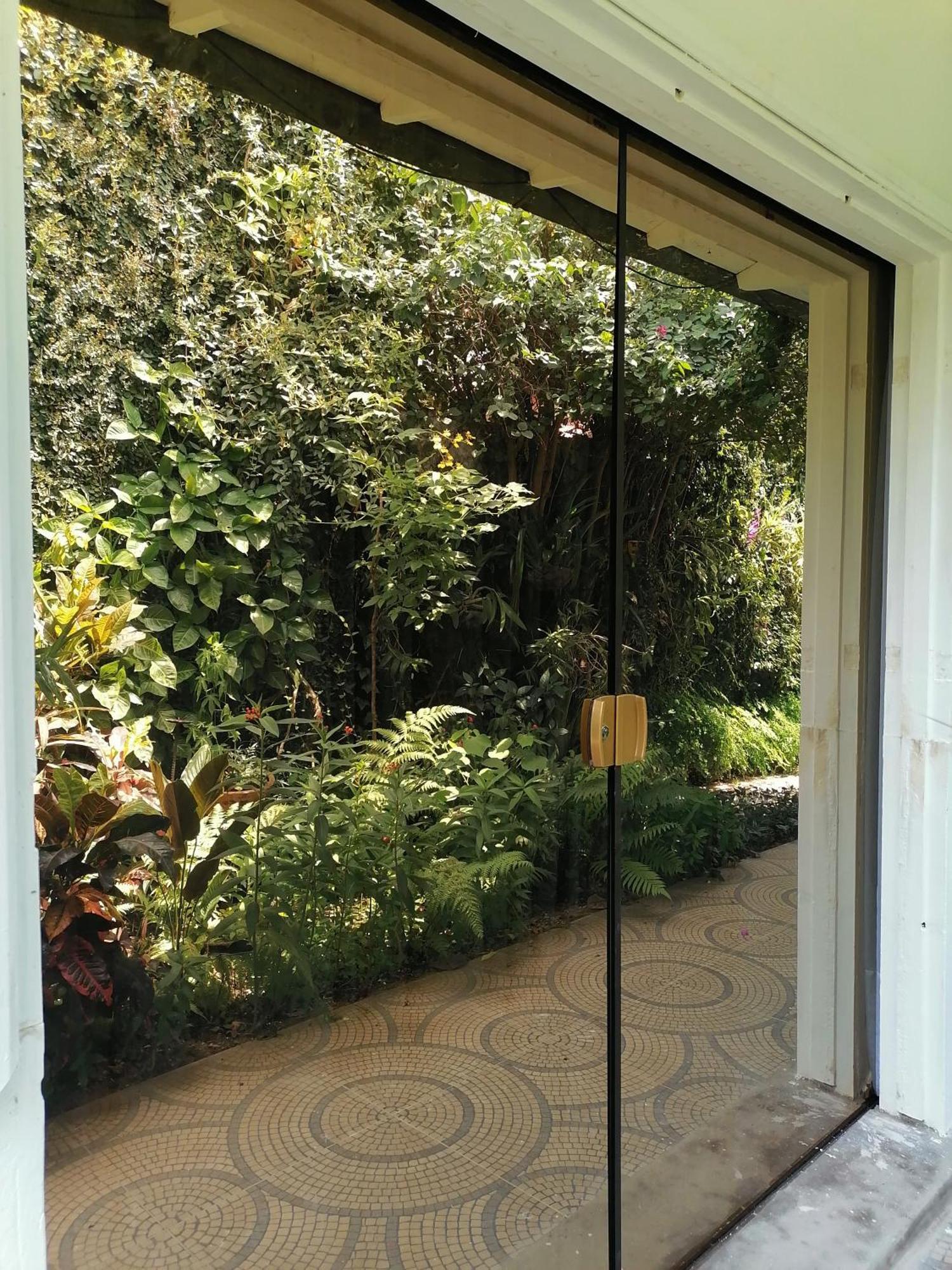 Granados Bed and Breakfast Ασουνσιόν Εξωτερικό φωτογραφία