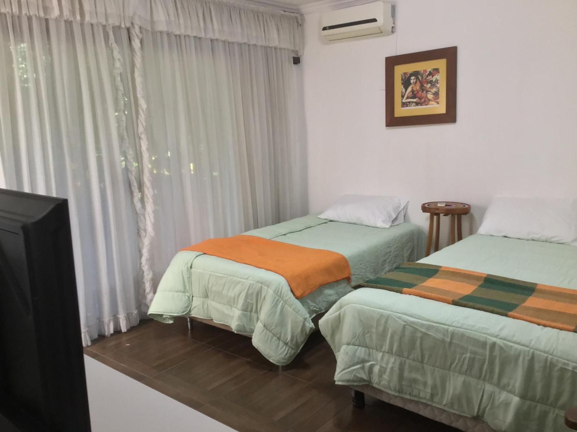 Granados Bed and Breakfast Ασουνσιόν Εξωτερικό φωτογραφία