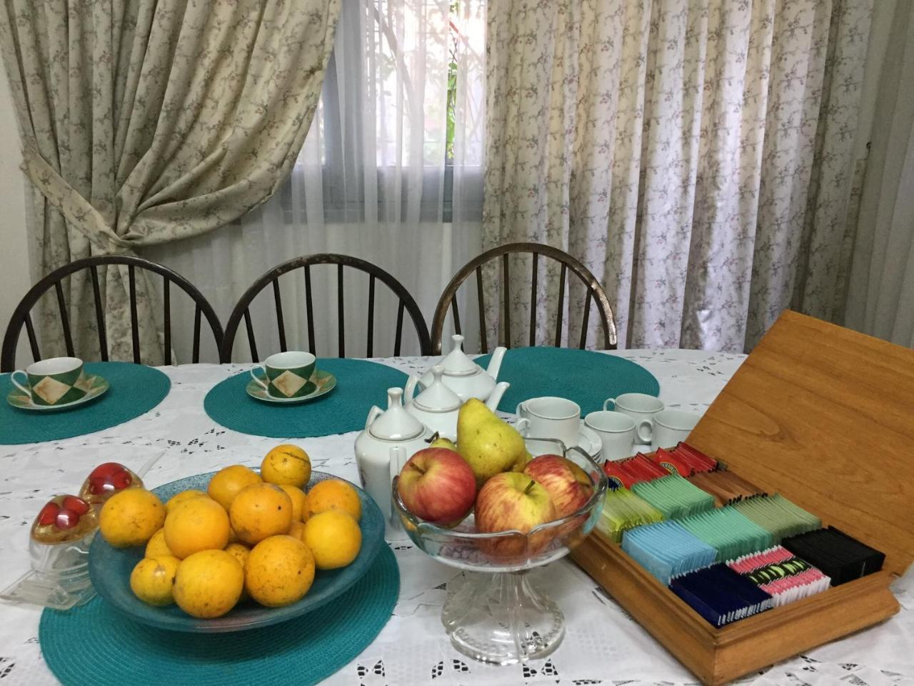 Granados Bed and Breakfast Ασουνσιόν Εξωτερικό φωτογραφία