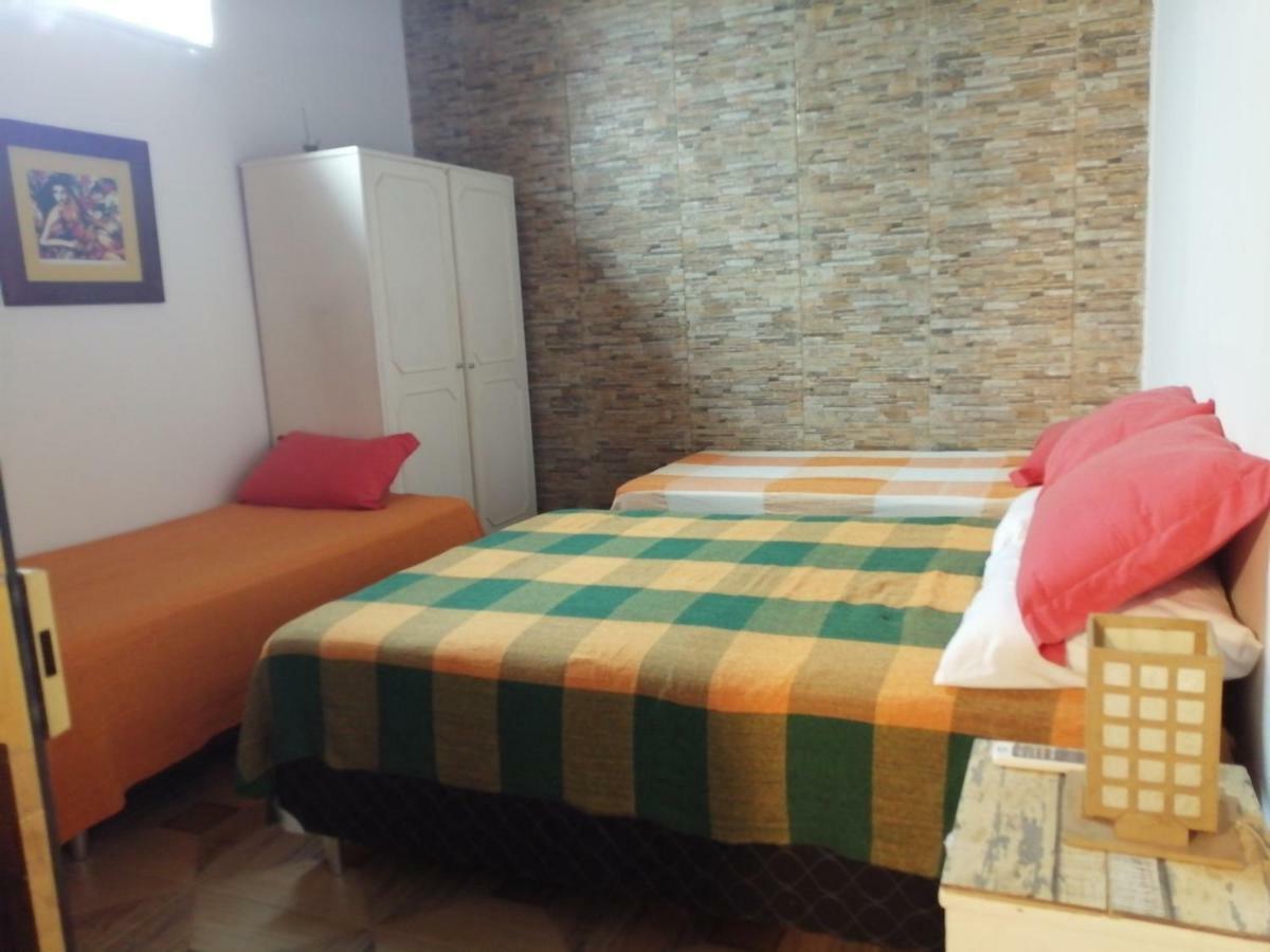 Granados Bed and Breakfast Ασουνσιόν Εξωτερικό φωτογραφία